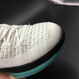 Air Jordan 32