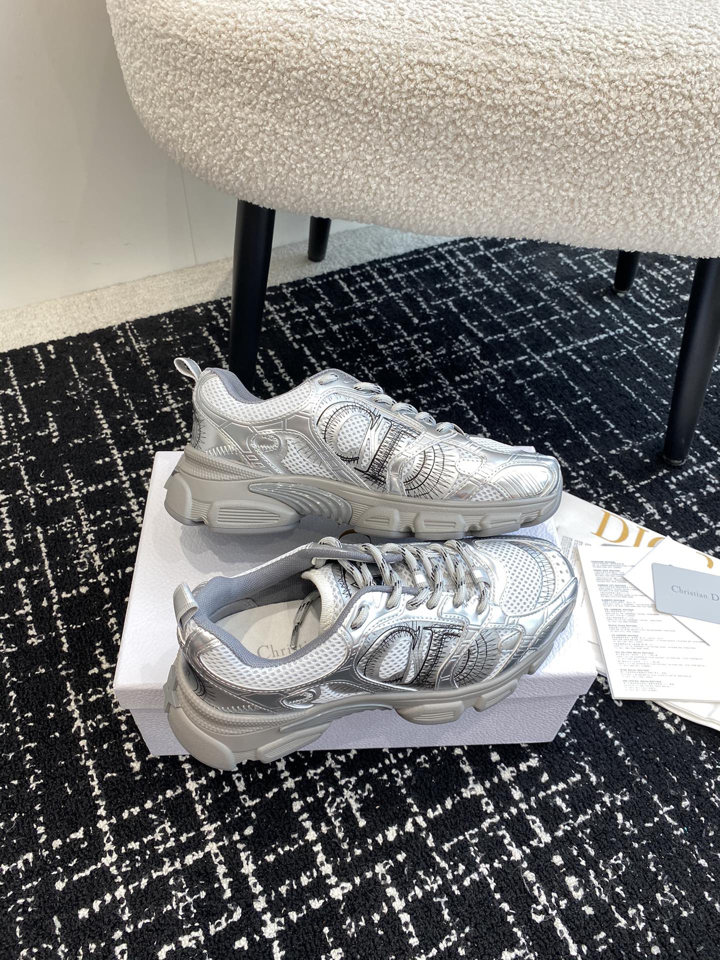 Dior Chrono Sneaker