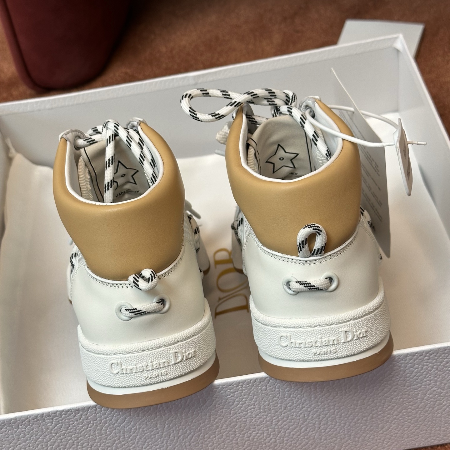 DIOR SNEAKER