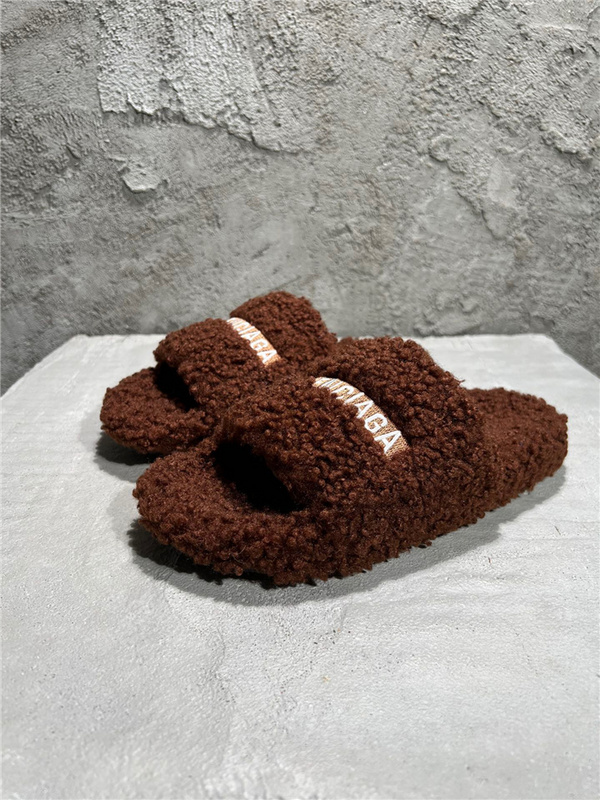 Balenciaga Furry Slide