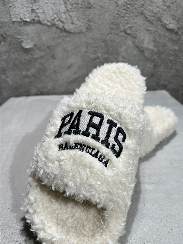 Balenciaga Furry Slide