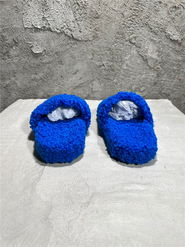 Balenciaga Furry Slide