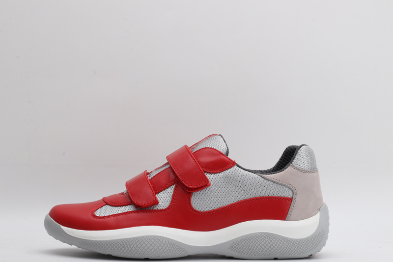 Prada* America