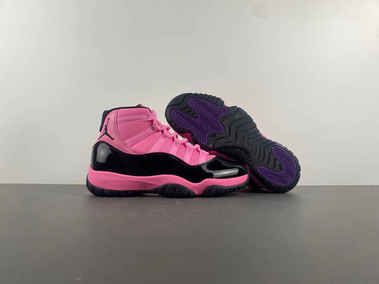 NEW (Women