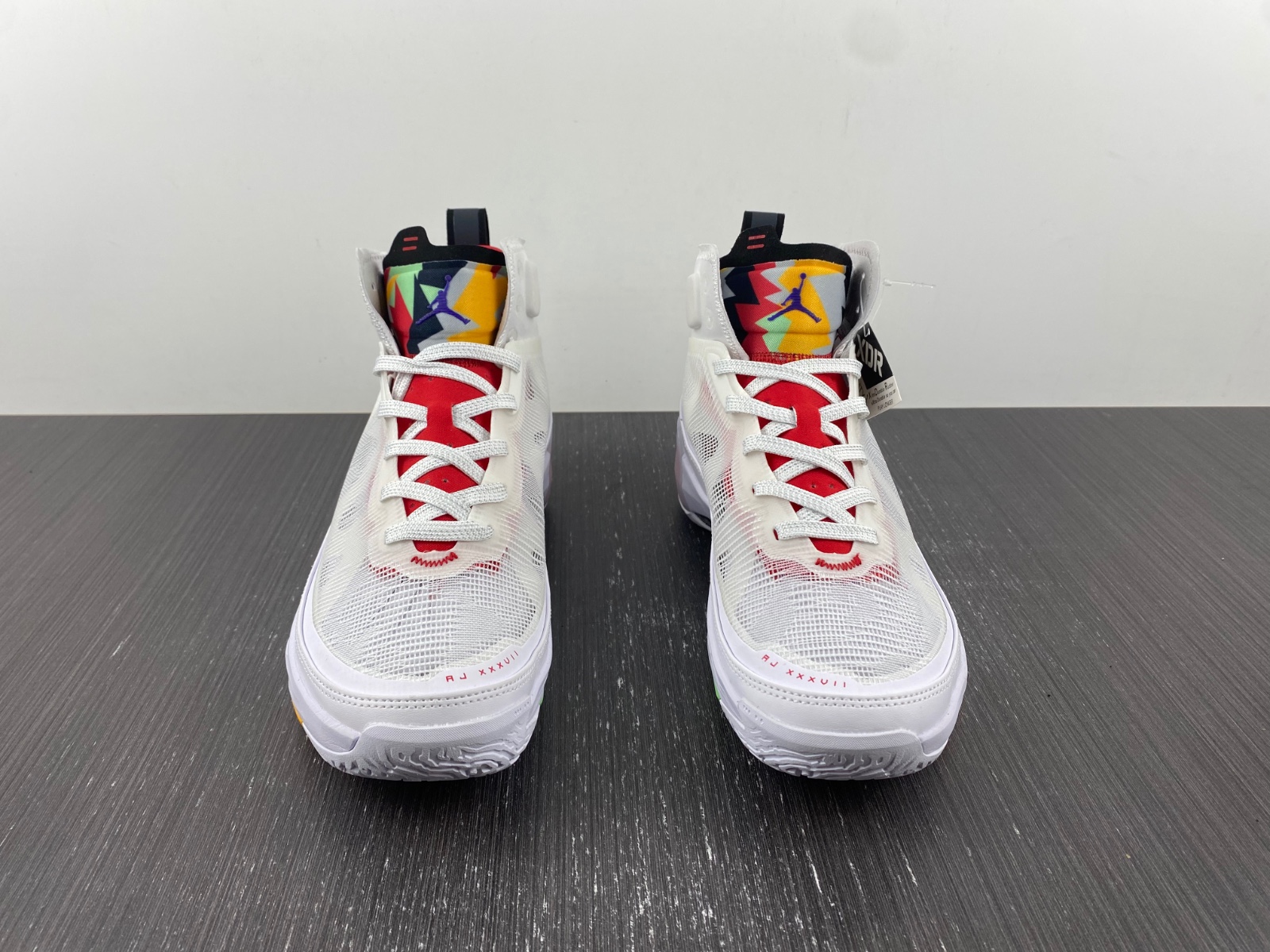 Air Jordan 37 “Hare”