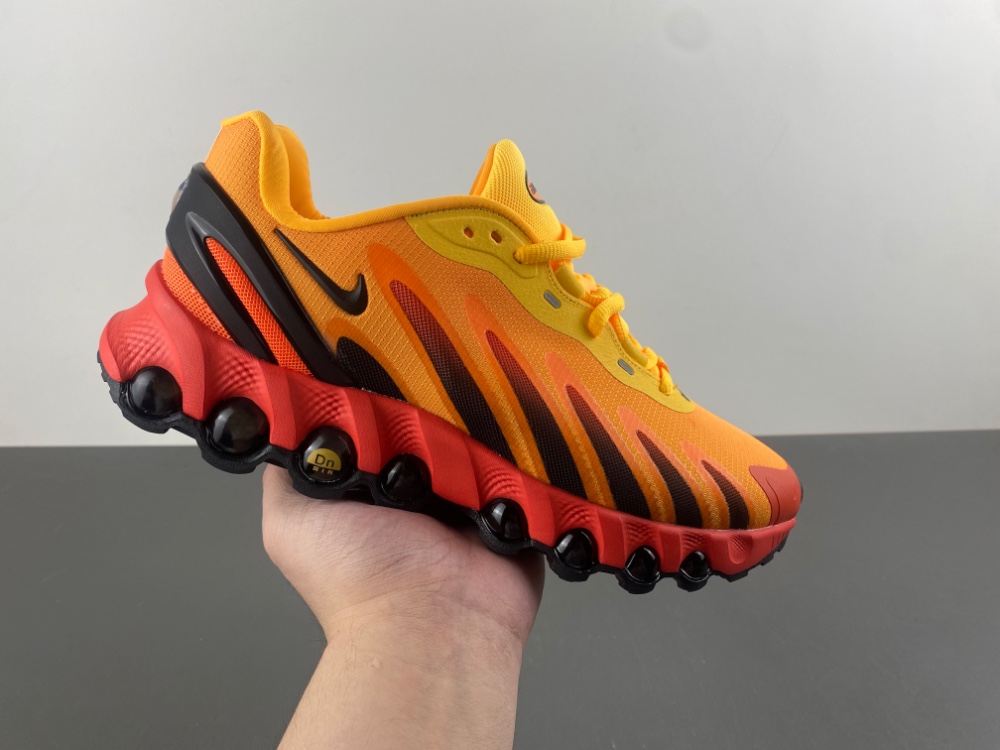 Nike Air Max DN 8