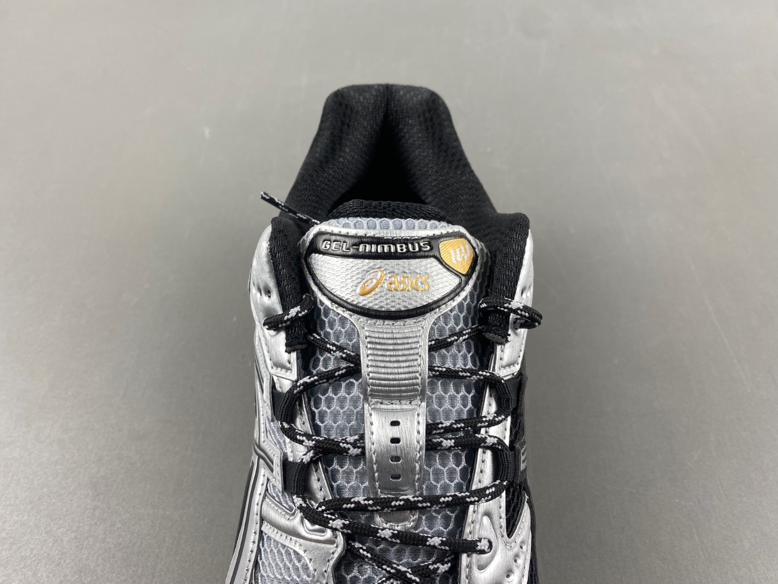 ASICS sneaker
