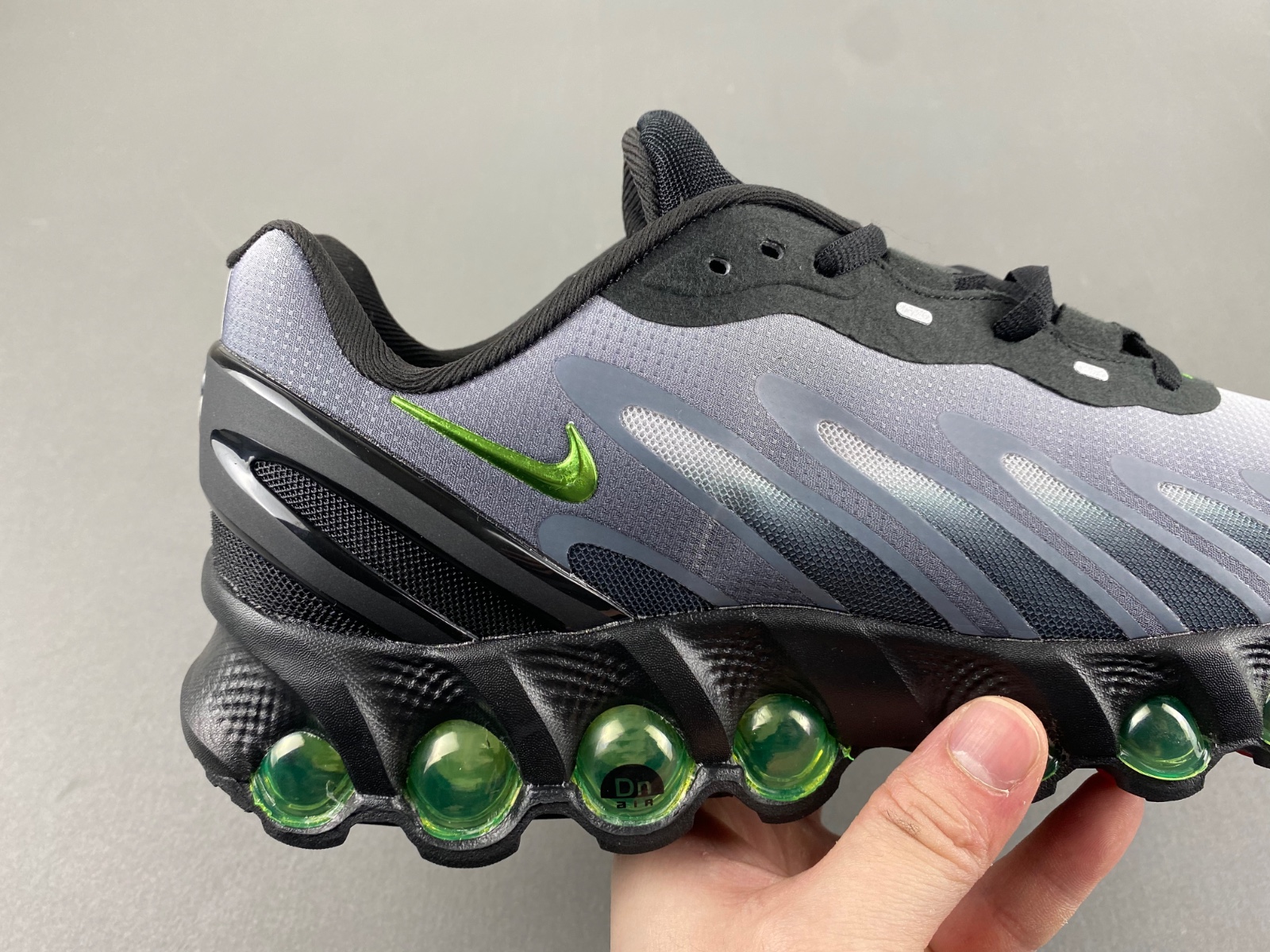 Nike Air Max DN 8