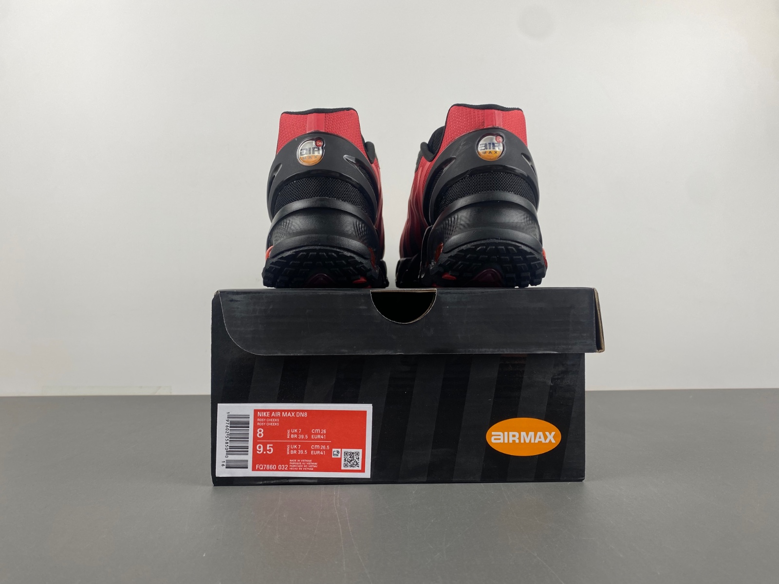 Nike Air Max DN 8