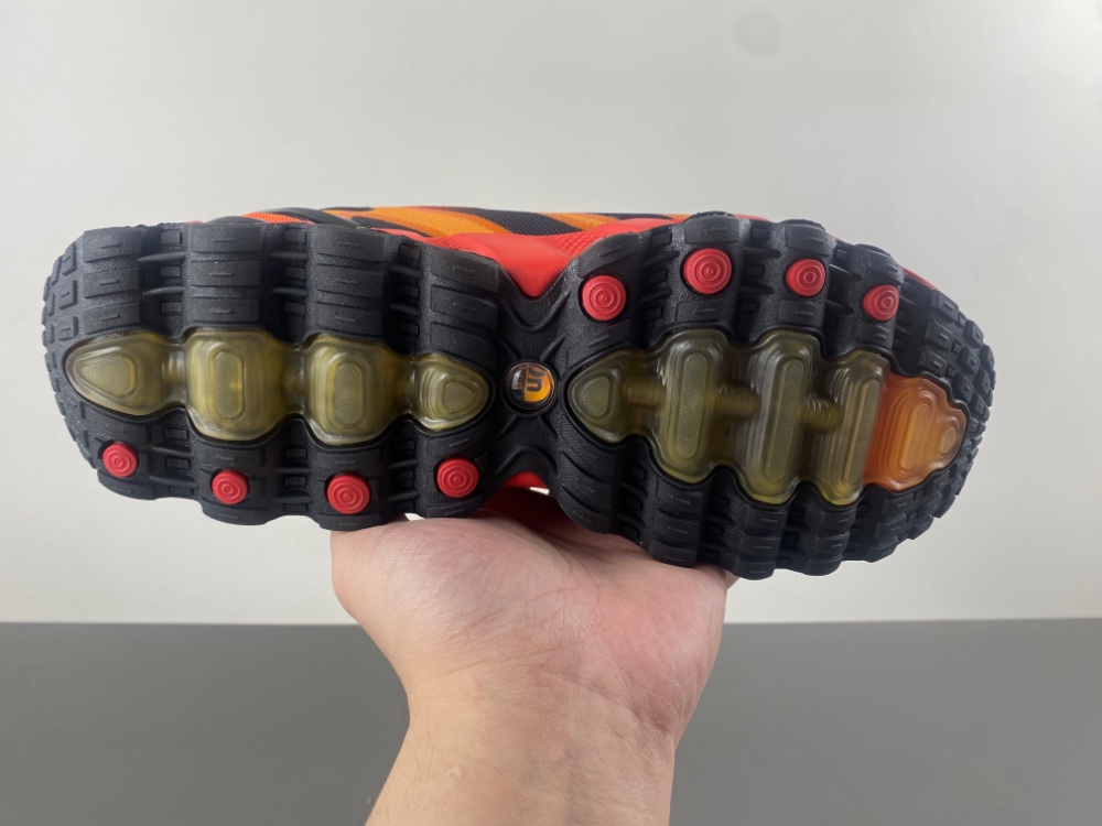 Nike Air Max DN 8