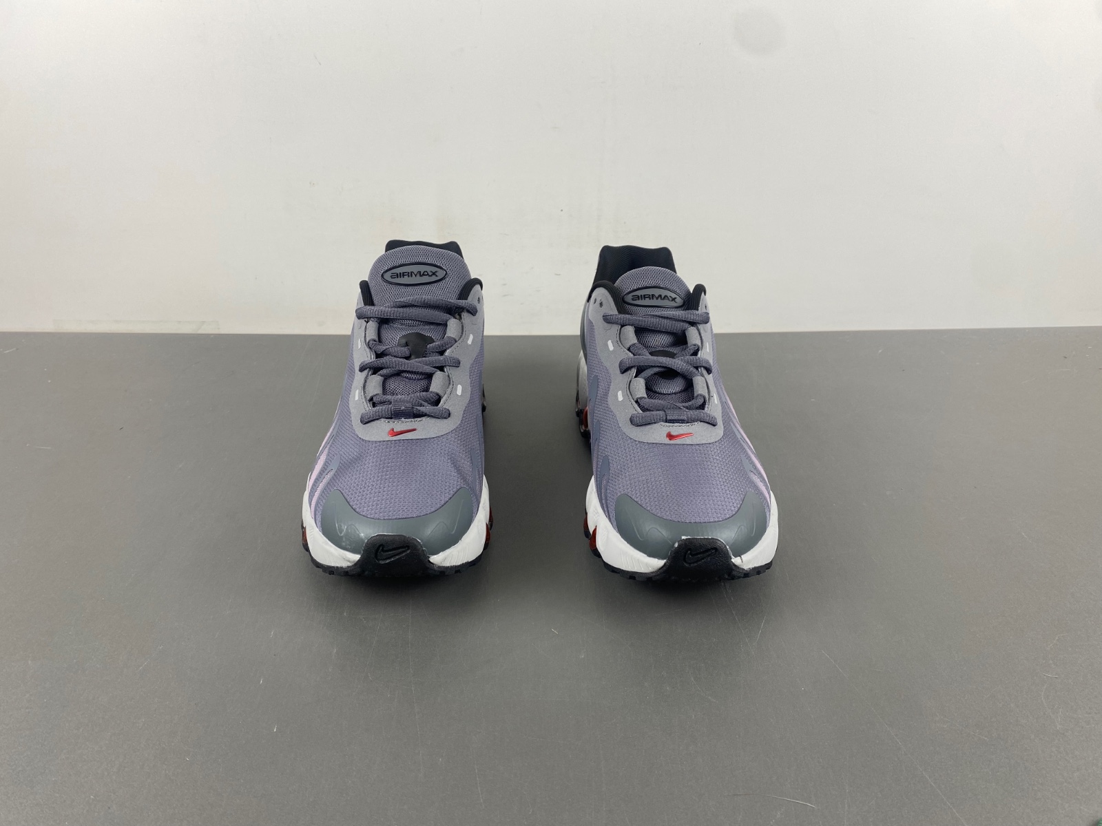 Nike Air Max DN 8