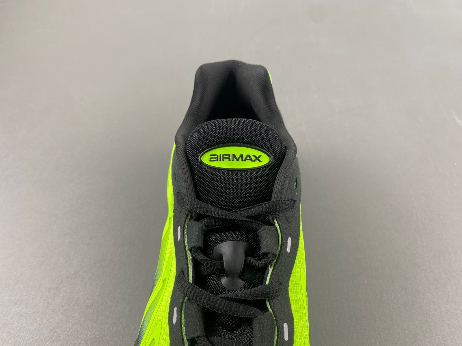 Nike Air Max DN 8