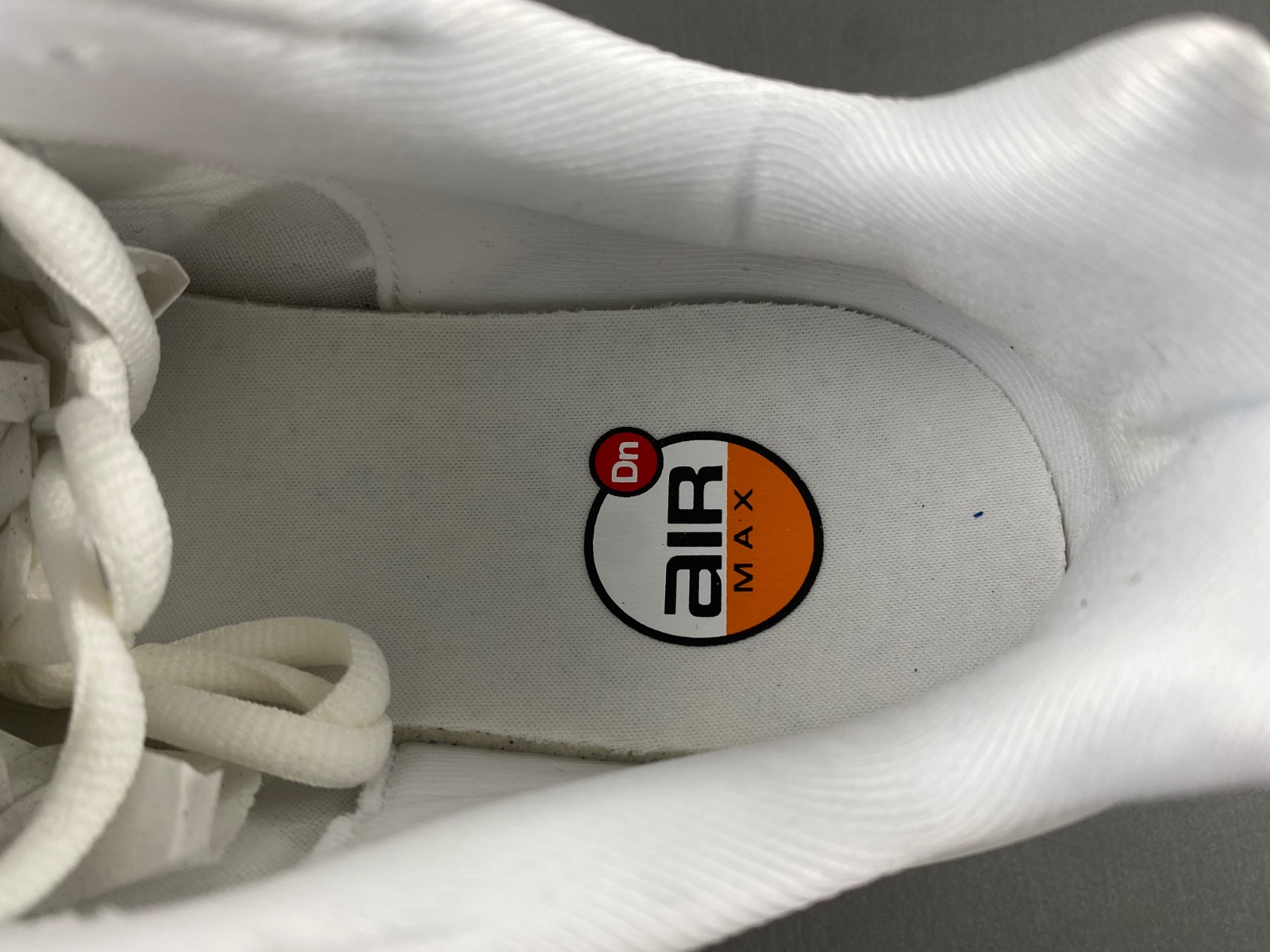 Nike Air Max DN 8