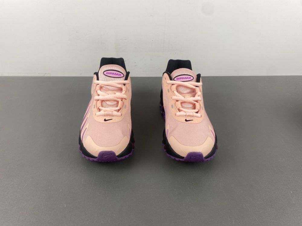 Nike Air Max DN 8