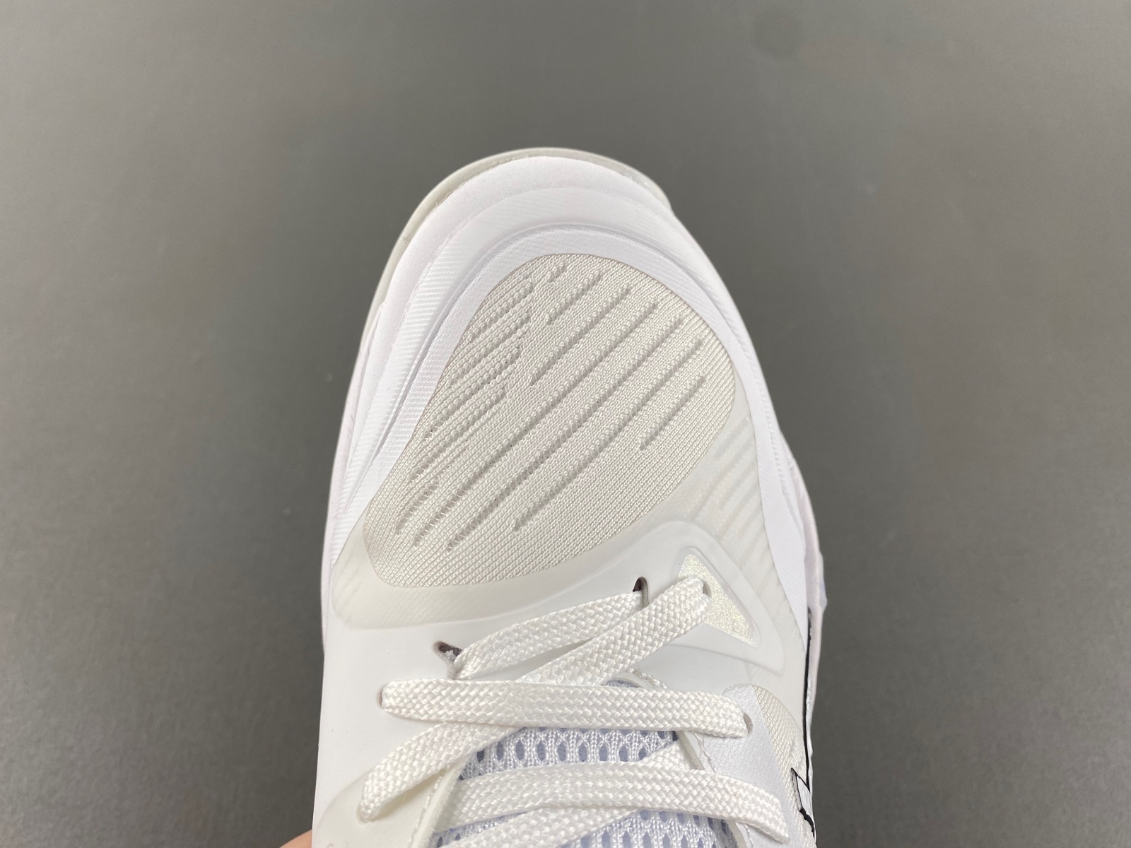 ASICS sneaker