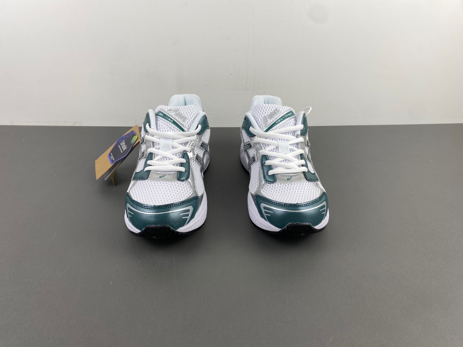 ASICS sneaker