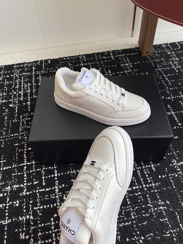 Chanel Sneaker