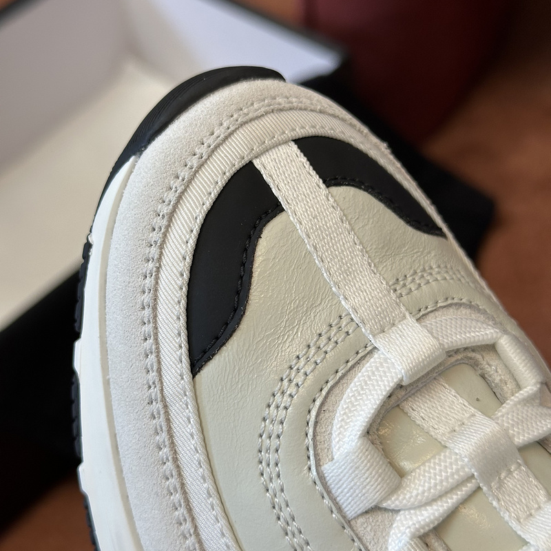 Chanel Sneaker
