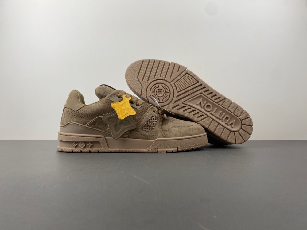 LV Trainer Sneaker