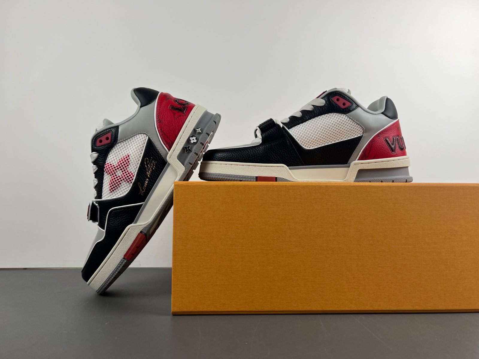 LV Trainer Sneaker