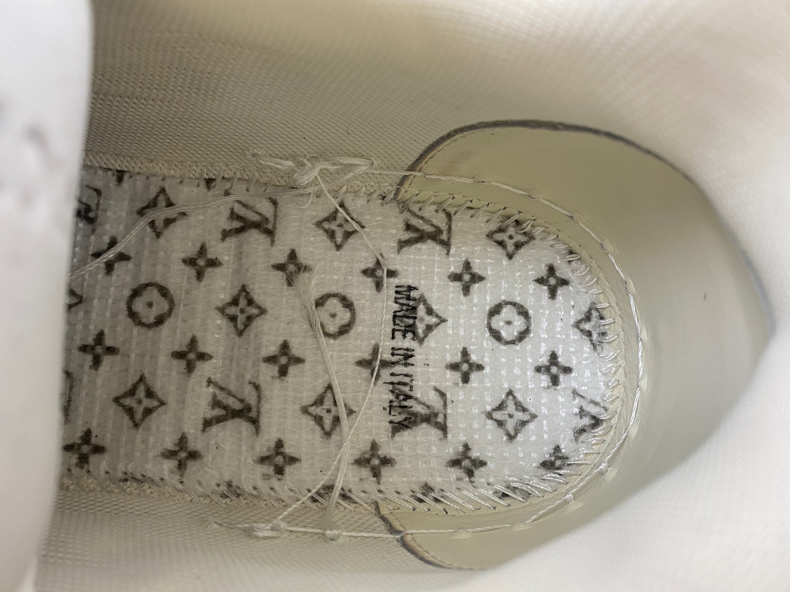 LV Trainer Sneaker