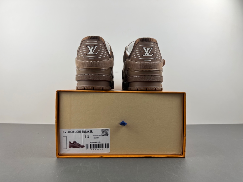 LV Trainer Sneaker