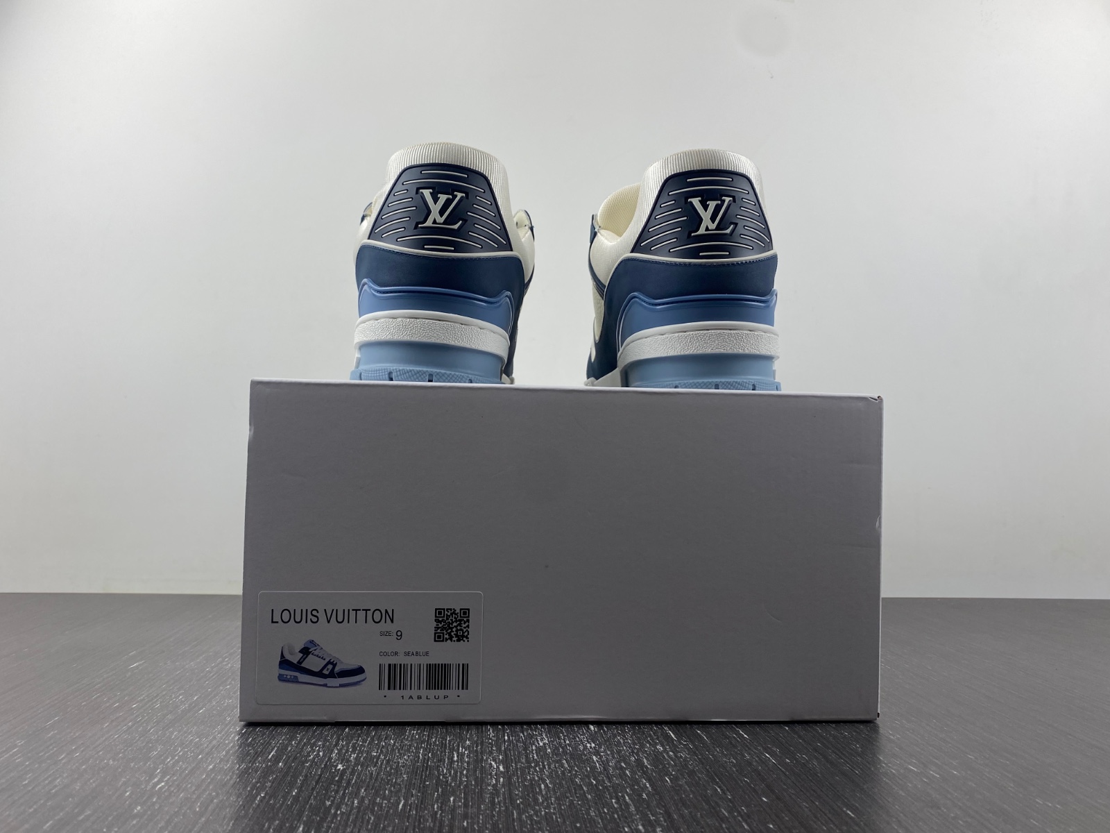 LV Trainer Sneaker