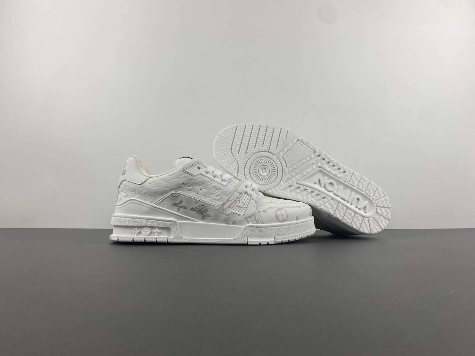 LV Trainer Sneaker