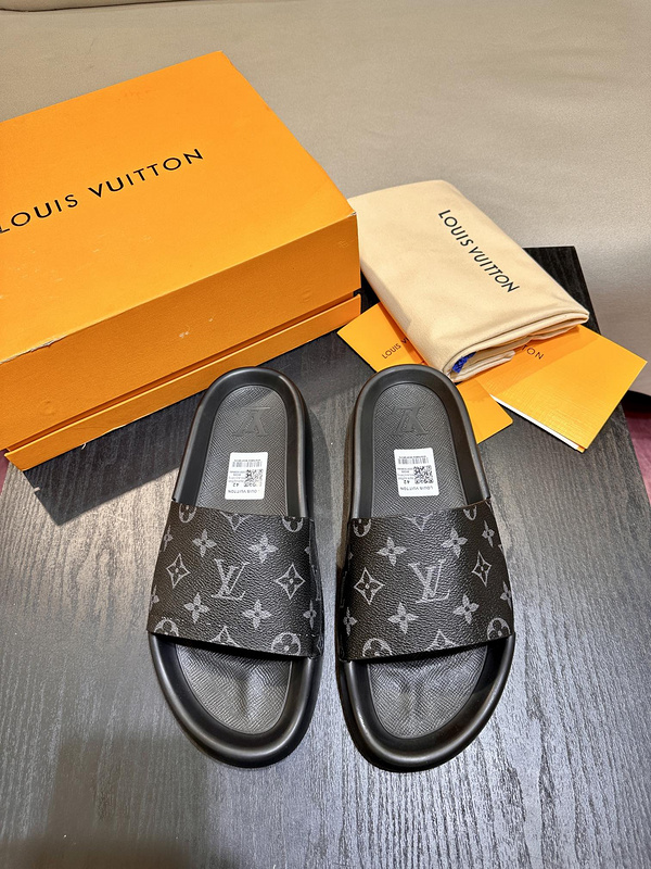 LV WATERFRONT MULE