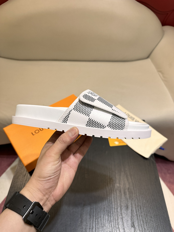 LV slide