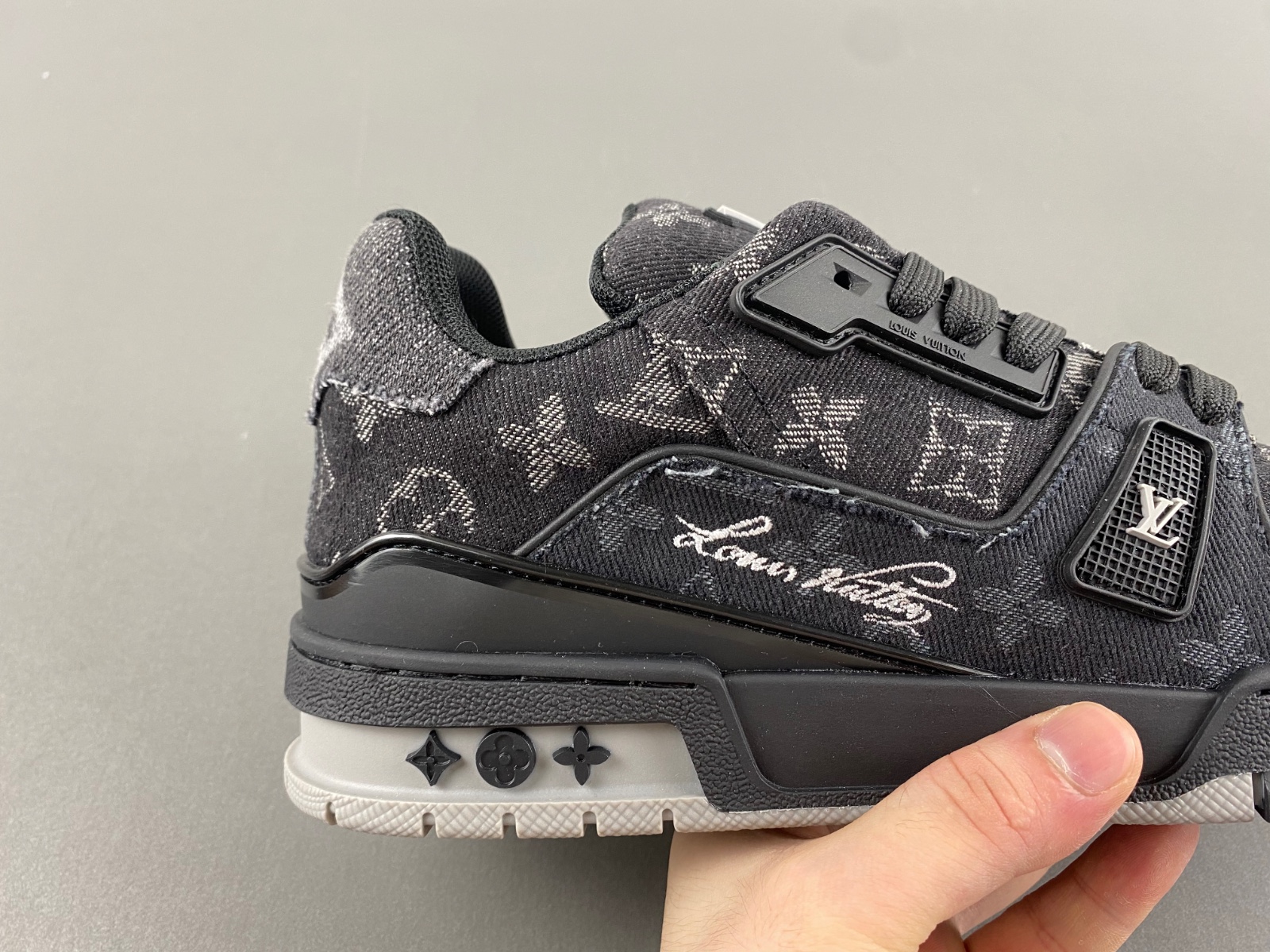 LV Trainer Sneaker