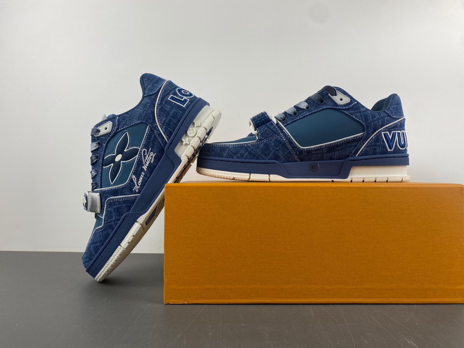 LV Trainer Sneaker