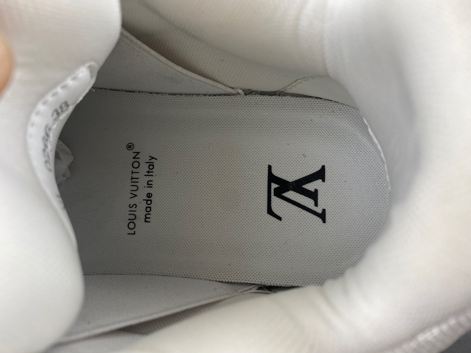 LV Trainer Maxi Sneaker
