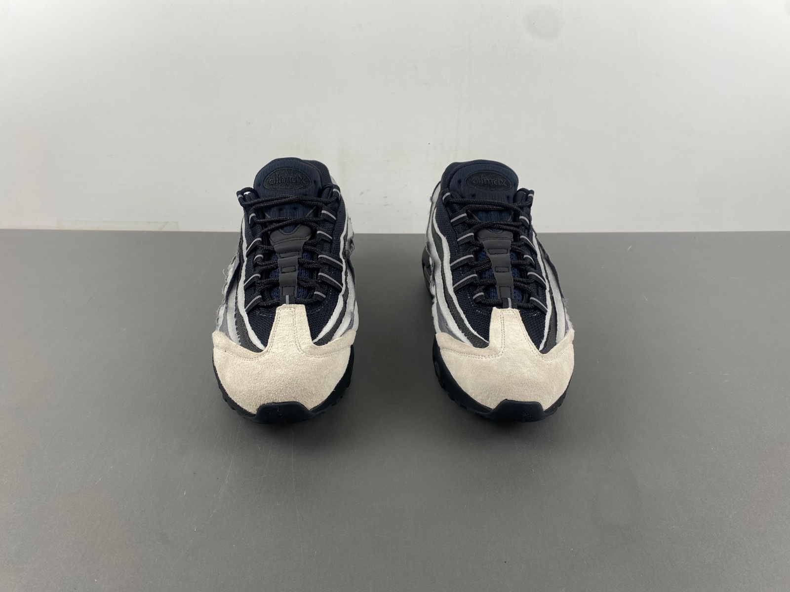Comme des Garçons x Air Max 95 